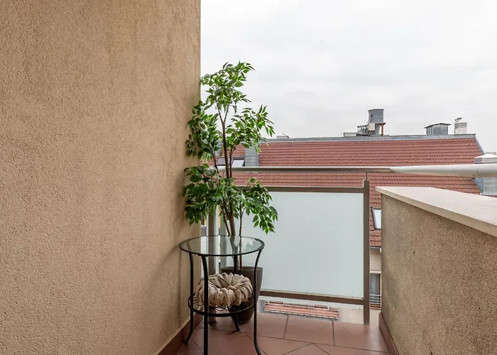 Center Delight Retreat *